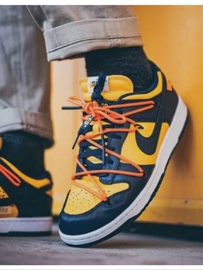 Nike Dunk X Off White University Gold Sneaker Sz 11 Streetwear LIMITED EDITION